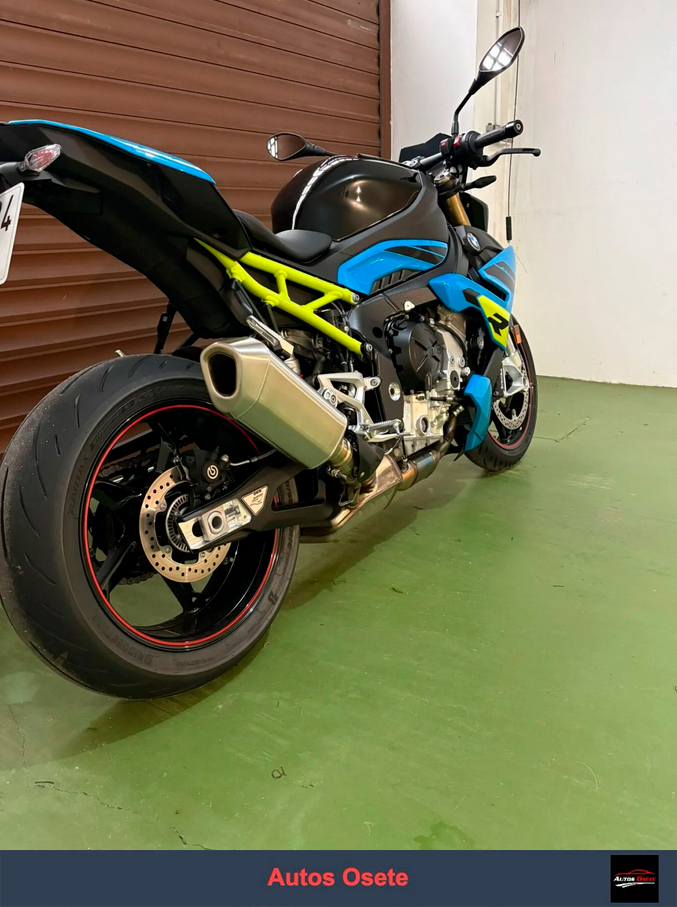 BMW S1000R